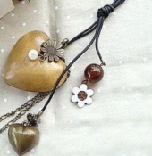 Long style sunflower and wooden heart necklace 