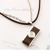 Cheap fashion Necklaces