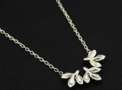 Cheap fashion Necklaces